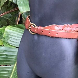 Woven leather belt